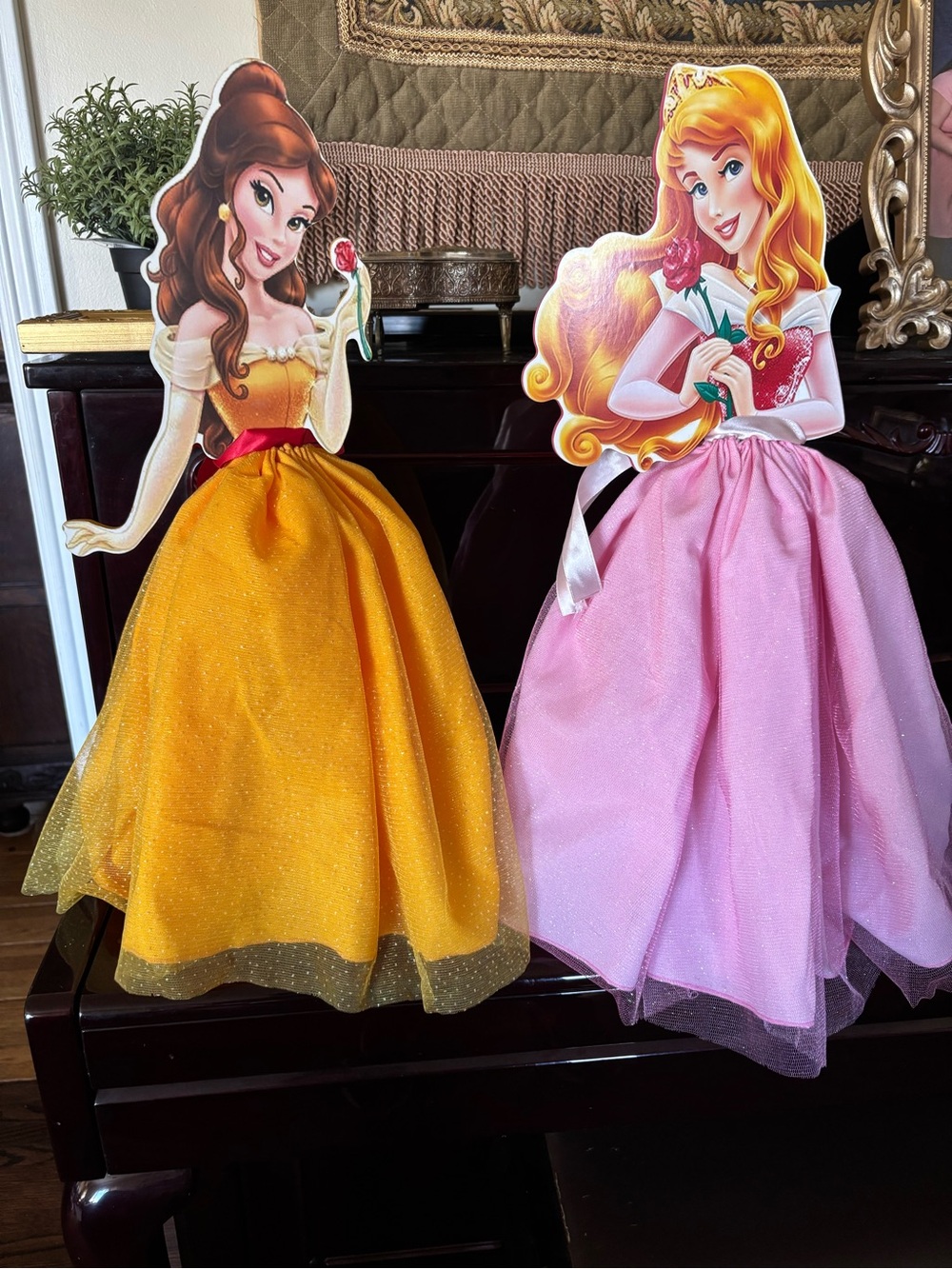 Disney Princesses Belle & Aurora 3D Decor~Pair